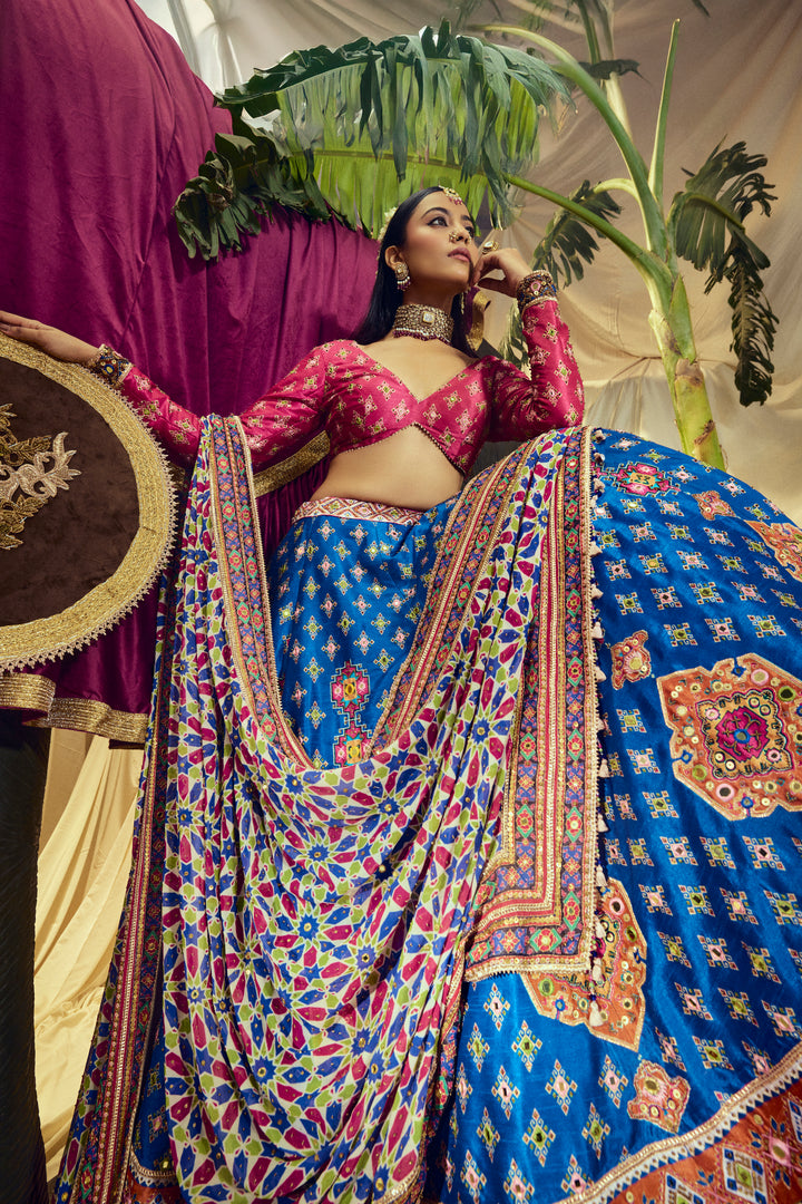 Jharokha Mirrorwork Lehenga set