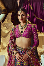 Load image into Gallery viewer, Tara Mirrorwork Lehenga set